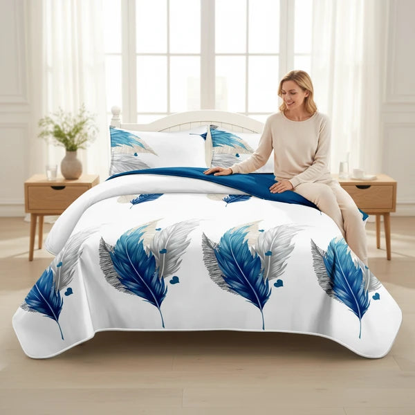 3 Piece Reversible Blue Feather Quilt Set Water Repellent Pet Proof King Cal