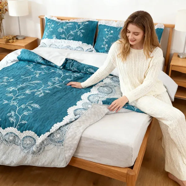 Teal Floral Lace Quilt Set 3 Piece Water Resistant Bedspread Queen King Cal King