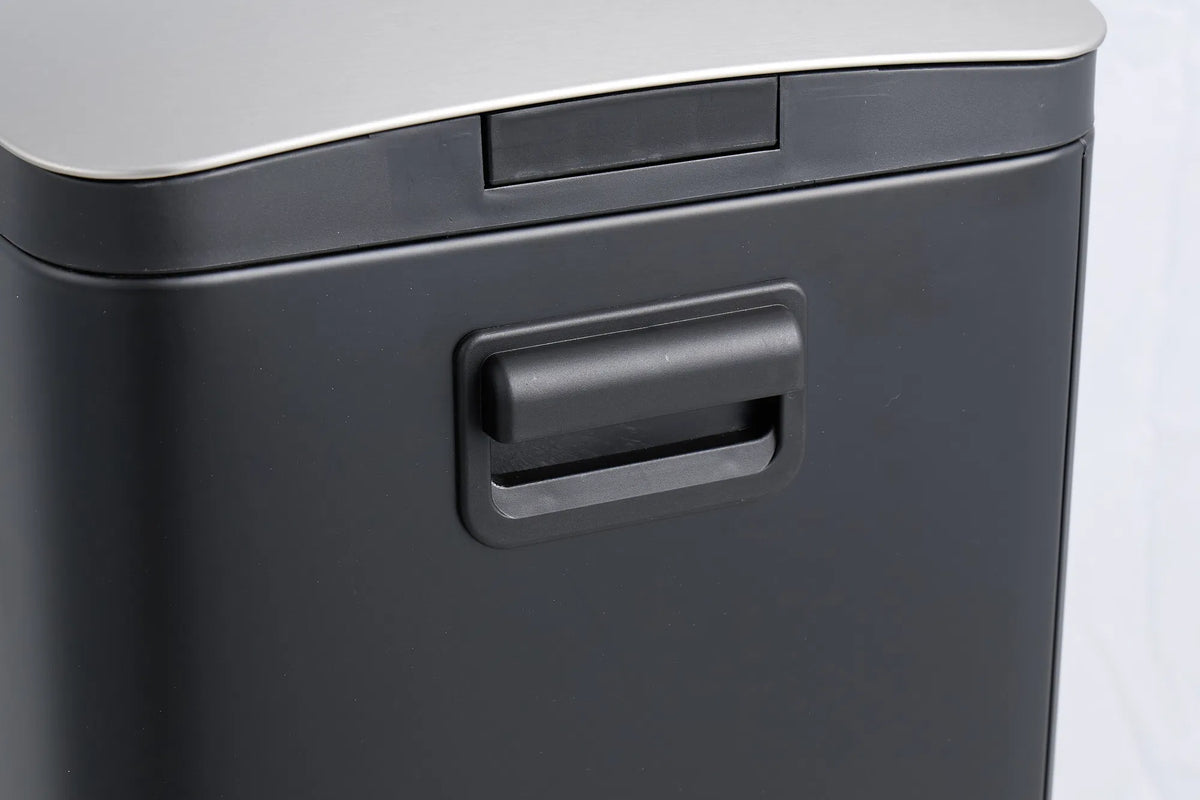 Small Bathroom Trash Can 5L 1.3 Gal Black Stainless Steel Step Pedal with Lid