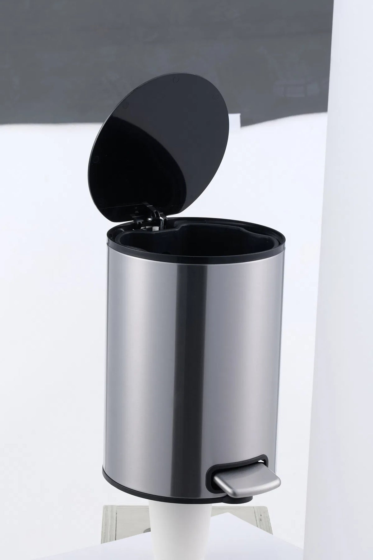 5L Stainless Steel Trash Can Small Bathroom Step Pedal Lid Removable Inner Bucket